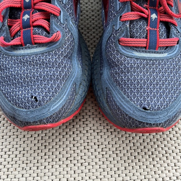 Brooks Women’s Adrenaline ASR-13 Sneakers - Picture 10 of 10